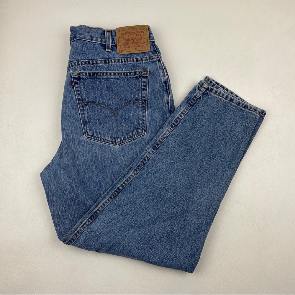 Vintage Levi’s 550 High Waist wedgie fit Jeans